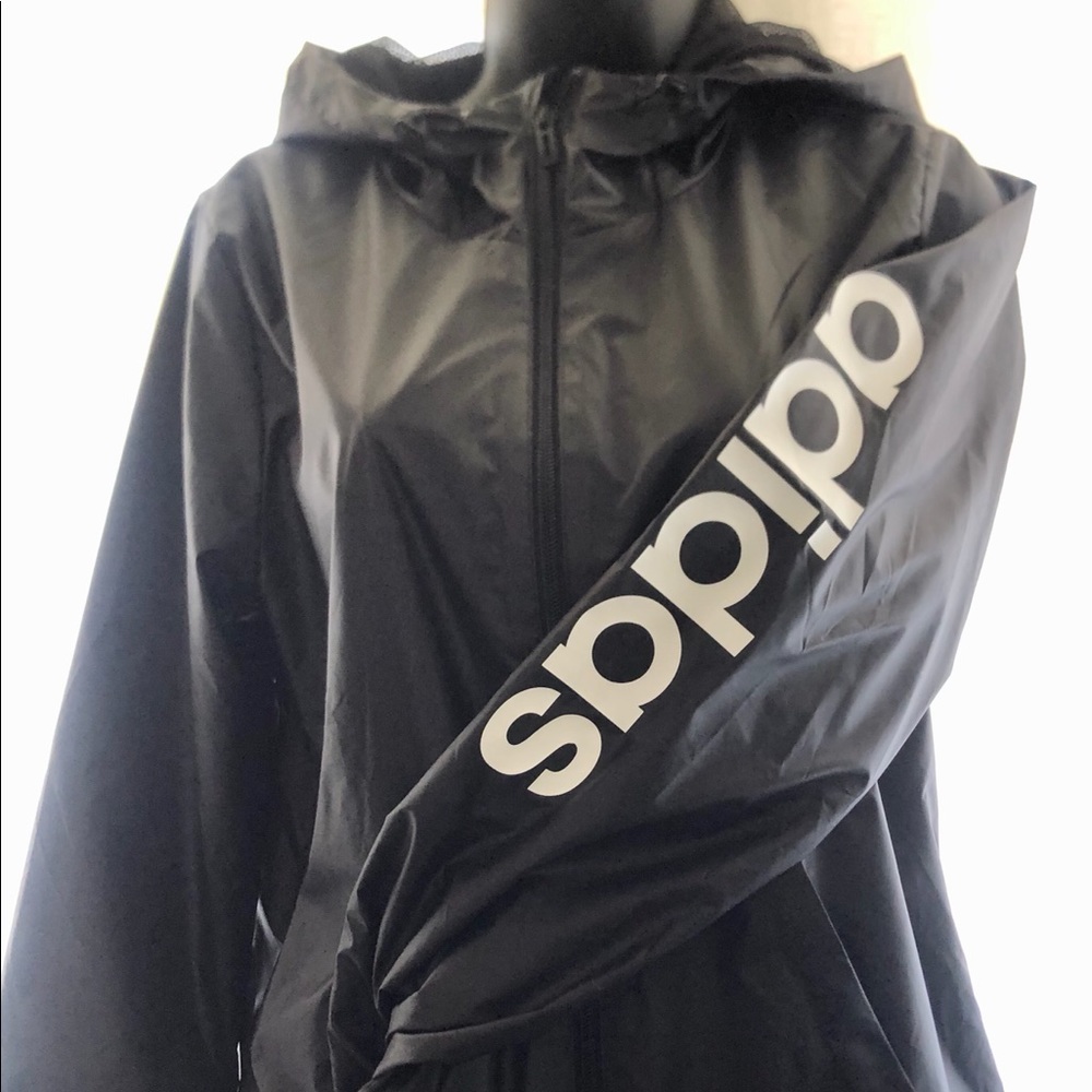 NWOT Adidas zip-up Hooded Windbreaker mesh lining